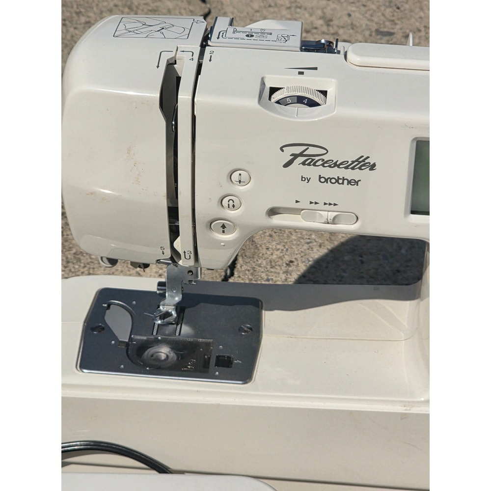 Brother Pacesetter PE-300S Computerized Sewing Embroidery Machine Japan Case - Picture 9 of 16